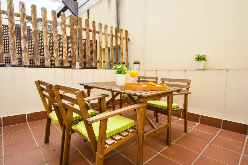 The Zentral Museo Apartment เซบีญา ภายนอก รูปภาพ